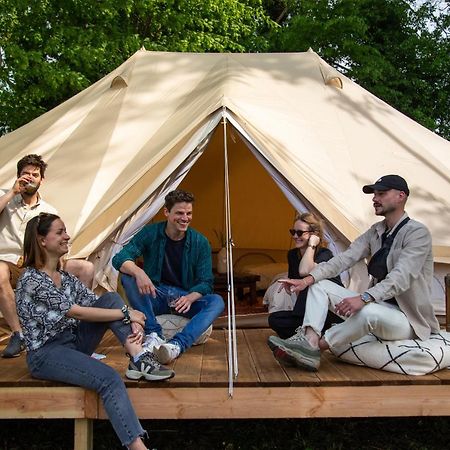 Domaine De Cherimont - Logement Insolite En Groupe Andenne Zewnętrze zdjęcie